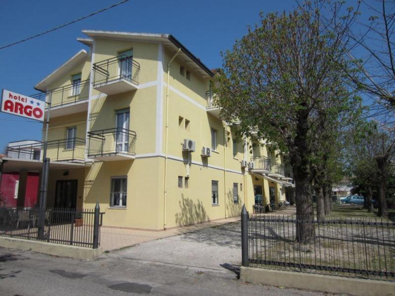 Hotel Argo B&B Rímini Exterior foto